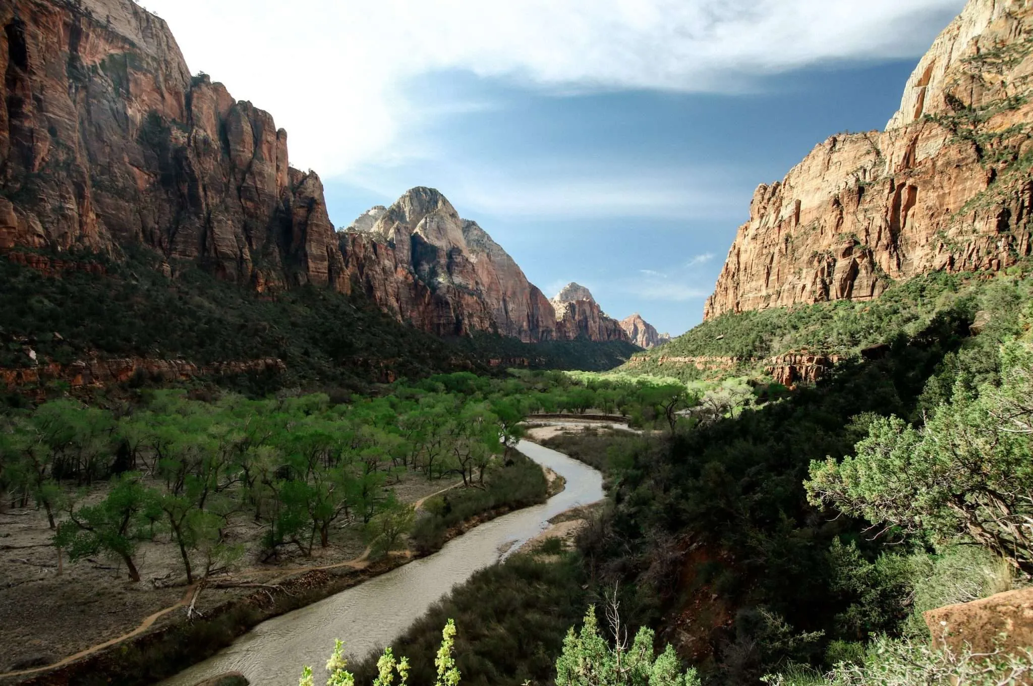 river cutting through mountains